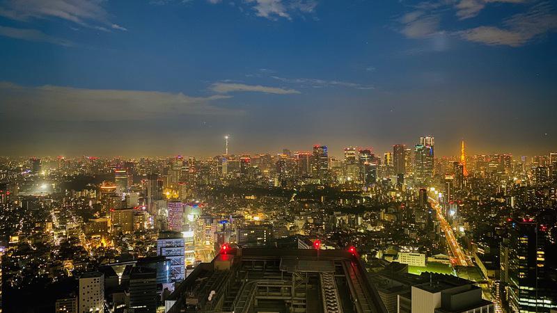 Featured image of post 揪配逆斯 2025 - 從神宮的安靜走到澀谷的天空